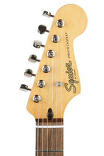 Load image into Gallery viewer, New Squier Classic Vibe '60s Stratocaster 3-Color Sunburst #ISSJ25000247