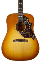 Load image into Gallery viewer, 2025 Gibson Hummingbird Original Heritage Cherry