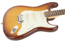 Load image into Gallery viewer, 2012 Fender American Deluxe Stratocaster Tobacco Sunburst