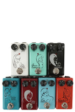 Load image into Gallery viewer, Used Red Witch Seven Sisters Set of Pedals