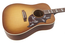 Load image into Gallery viewer, New Gibson Hummingbird Special Satin Honey Burst
