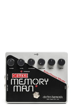 Load image into Gallery viewer, New Electro-Harmonix Deluxe Memory Man Echo/Chorus/Vibrato
