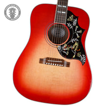Load image into Gallery viewer, New Gibson Hummingbird Standard Vintage Cherry Sunburst 23414082
