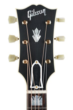 Load image into Gallery viewer, New Gibson Custom Shop 1957 SJ-200 Vintage Sunburst
