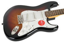 Load image into Gallery viewer, New Squier Classic Vibe '60s Stratocaster 3-Color Sunburst #ISSJ25000247
