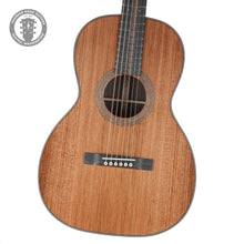 Load image into Gallery viewer, New Martin Custom Shop 00 Style Sinker Redwood / Rosewood
