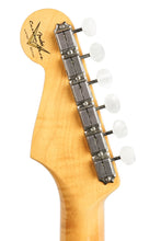 Load image into Gallery viewer, New Fender Custom Shop Limited Edition American Custom Stratocaster Deluxe Closet Classic Chocolate 3 Color Sunburst
