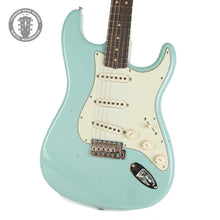 Load image into Gallery viewer, 2023 Fender Custom Shop Limited &#39;64 Stratocaster Journeyman Relic Aged Daphne Blue
