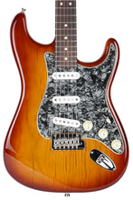 Load image into Gallery viewer, 2023 Fender American Professional II Stratocaster Sienna Sunburst
