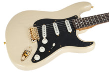 Load image into Gallery viewer, New Fender Custom Shop American Custom Stratocaster NOS Vintage Blonde
