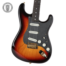 Load image into Gallery viewer, New Fender Custom Shop American Custom Stratocaster NOS 3-Color Sunburst
