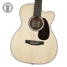 Load image into Gallery viewer, New Martin 000C Jr-E Satin Spruce/Sapele #3080982
