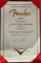 Load image into Gallery viewer, New Fender Custom Shop Levi Perry Masterbuilt 1960 Stratocaster Heavy Relic Black over 3 Color Sunburst
