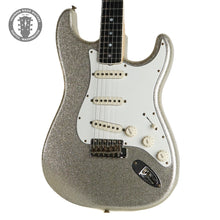 Load image into Gallery viewer, 2022 Fender Custom Shop LTD &#39;65 Stratocaster Journeyman Relic Silver Metal-Flake Sparkle
