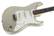 Load image into Gallery viewer, 2022 Fender Custom Shop LTD &#39;65 Stratocaster Journeyman Relic Silver Metal-Flake Sparkle
