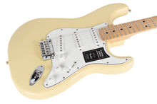 Load image into Gallery viewer, New Fender Player Stratocaster Buttercream
